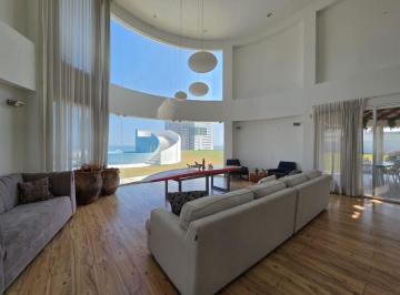 Casa de 4 habitaciones, Alvarado · Casa Residencial en Venta Fracc. Playas del Conchal