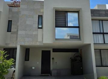 Casa de 3 habitaciones, Zapopan · Casa en Venta Boskia Santa Ana Tepetitlan, Zapopan