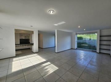Departamento de 2 habitaciones, Querétaro · Venta Departamento Amplio Milenio III Jacuzzi. Opción 3 Recamaras, Calle Cerrada. 10 Min del Centro