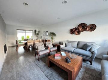 Casa de 3 habitaciones, Lerma · Casa en Venta con 3 Recámaras 200 m² Superficie de Terreno en Amomolulco, Lerma