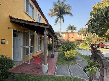 358f09de18dd0a57b57c0ab1211a884aa3ef51049700b2b5cd642c1465d5e502 · Casa en Condominio en Venta, Emiliano Zapata, Mor. con Vigilancia