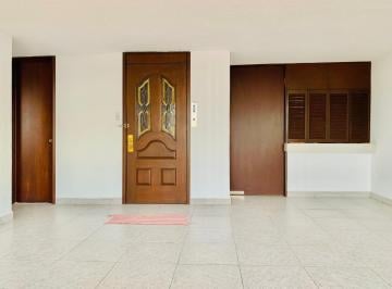 Departamento de 2 habitaciones, Benito Juárez · Depto Remodelado 96 m² H, 2 Recs 2 Baños Auto Elevador Al Piso