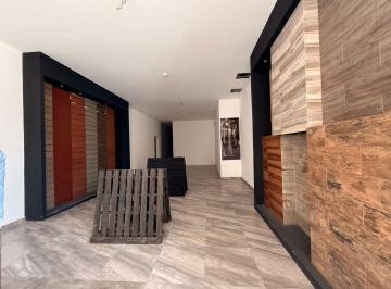 Bodega comercial · 966m² · 1 Recámara · 1 Estacionamiento · Bodega en Renta Sobre Av Colosio 966 m² Construcción - Cancún