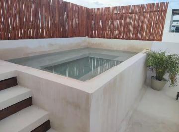 Casa de 3 habitaciones, Solidaridad · Renta Casa de 3 Recamaras 140 m² Equipada con Patio y Terraza con Alberca Privada