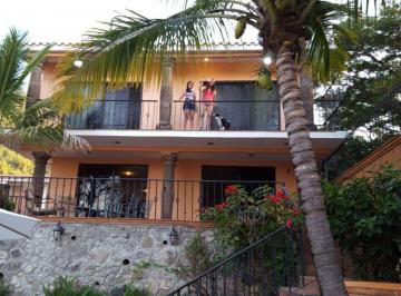 Casa de 3 habitaciones, Jiutepec · Casa en Renta en Club de Golf San Gaspar, a 15 Minutos de Cuernavaca