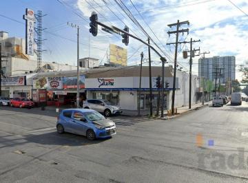 Terreno / Lote · 1538m² · Terreno en Venta con 3 Frentes Arteaga, Pino Suarez y Cuahutemoc