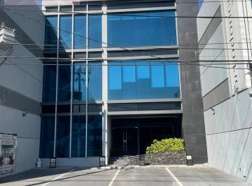 Oficina · 4 Estacionamientos · Oficinas en Renta en Cumbres Primer Sector