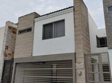 Casa de 3 habitaciones, Monterrey · Brisas de Valle Alto. Casa de Estupenda Plusvalía.