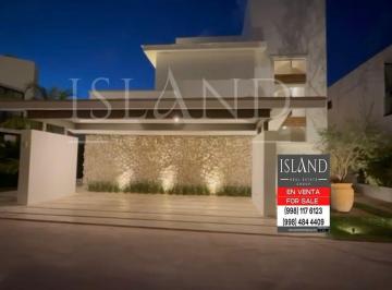 Casa · 490m² · 5 Recámaras · Residencia en Venta en Lagos del Sol, Cancún Quintana Roo