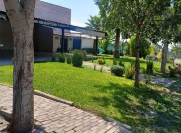 Terreno / Lote , Saltillo · Terreno en Venta con Palapa en La Aurora