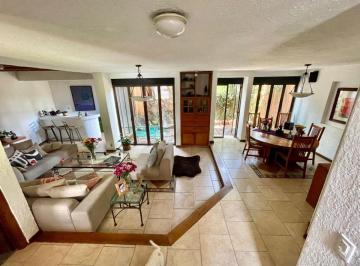 Casa en condominio de 5 habitaciones, Alvaro Obregón · Se Vende Casa en Concominio con Patio y Balcon a Pasos de San Angel
