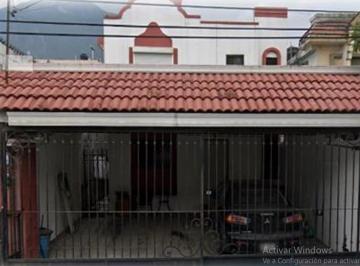 Casa de 3 habitaciones, Guadalupe · Casa de 100 m² con 3 Dorm. en Venta en Galerías del Camino Real