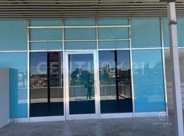 Local comercial · 70m² · 2 Estacionamientos · Local en Renta en Lomas La Salle Chihuahua, Chih.