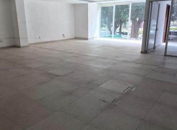 Oficina , Guadalajara · Oficina Muy Amplia Disponible en Providencia