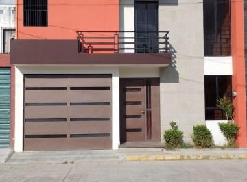 Casa de 5 habitaciones, San Cristóbal de las Casas · Casas en Venta, en San Cristòbal de Las Casas