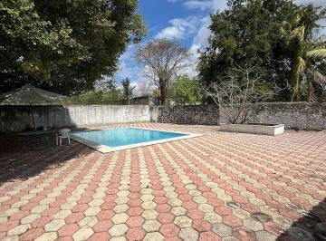 Terreno / Lote , Mérida · Gran Terreno con Alberca y Casa Tipo Salón
