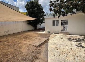 Casa de 2 habitaciones, Mérida · Casa Acondicionada Para Oficina con Terreno Amplio