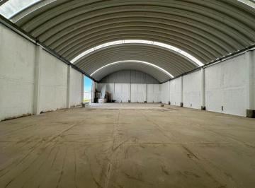 Local comercial · 589m² · 4 Estacionamientos · Bodega en Renta en Coronango, Puebla.