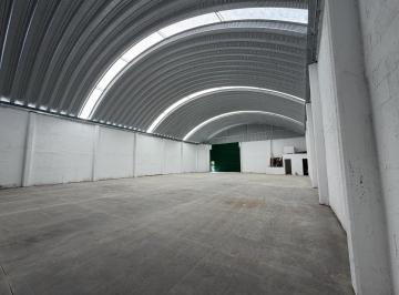 Local comercial · 600m² · 4 Estacionamientos · Bodega en Renta en Coronango, Puebla.