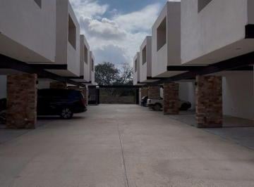 Casa de 2 habitaciones, Mérida · Townhouse de 2 Recámaras en Santa Rita Cholul Nuevo