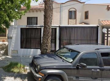 Casa de 3 habitaciones, Saltillo · Venta de Casa en Fraccionamiento Portal del Quijoque, Coahuila.