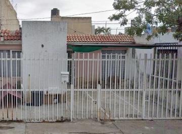 Casa de 3 habitaciones, Guadalajara · Casa en Guadalajara – Recuperación Bancaria con Excelente Oportunidad de Precio