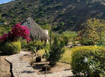 Rancho · 8000m² · 2 Recámaras · 8 Estacionamientos · Venta de Rancho en Toliman Queretaro Ga