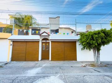 Casa de 4 habitaciones, Corregidora · Casa en Venta en Tejeda