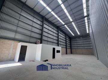 Bodega comercial , Mérida · Bodega en Renta 300 m² Para Estrenar en Periferico con Anden y Oficina