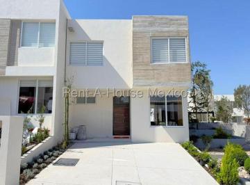 Casa de 3 habitaciones, El Marqués · Zibatá Casa Nueva en Venta de 3 Recamaras Rah1013