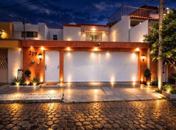 Casa de 4 habitaciones, Querétaro · Venta de Casa en La Colonia Carretas en Santiago de Queretaro en Queretaro