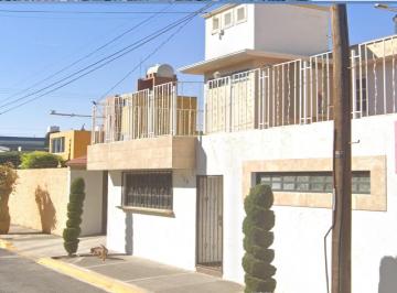 Casa de 3 habitaciones, Toluca · Casa en Venta Benito Juárez Toluca de Lerdo