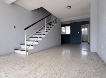 Casa · 105m² · 2 Recámaras · 2 Estacionamientos · Casa en Venta, Fracc. Crisantemos, Huayapam