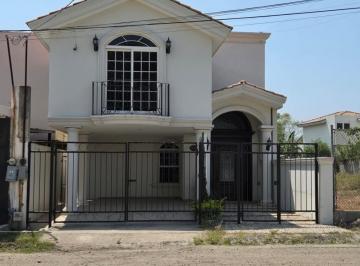 Casa · 3 Recámaras · Casa en Renta Col. El Charro