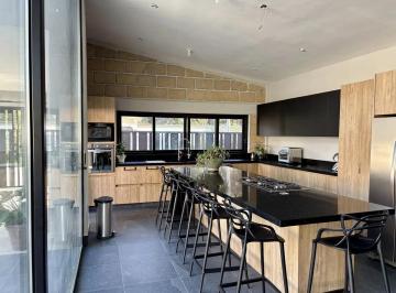 1 · Casa en Venta en Santiago Nuevo León