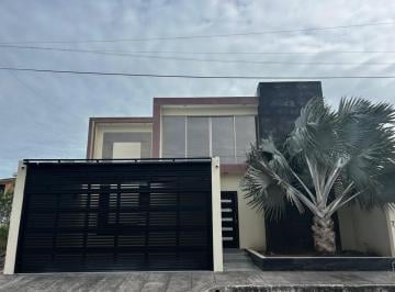 Casa de 4 habitaciones, Boca del Río · Casa en Venta en Costa de Oro