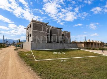 Terreno / Lote · 240m² · Venta de Terreno en Maneadero a Dos Cuadras de La Carretera Transpeninsular