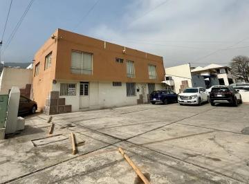 1 · Edificio en Venta en Monterrey
