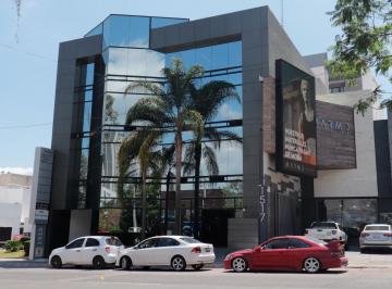 Oficina · 237m² · 1 Recámara · Oficina Amueblada en Renta Punta Campestre, Blvd. Campestre León Gto.
