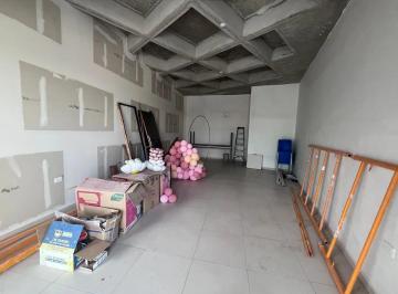 1 · Local Comercial en Renta, Dominio Cumbres