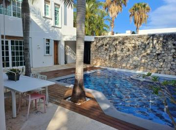 Casa · 420m² · 3 Recámaras · 3 Estacionamientos · Casa en Residencial Villa Magna Precio Oportunidad