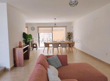 Casa de 4 habitaciones, El Marqués · Casa Amueblada en Renta en Zibatá Queretaro | 4 Rec | 3.5 Baños | Frente a Parque Jamadí | Roof Gard