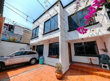07521ea63745747a9a52709df48314205d28a87b1c68b365eabf684d12aed423 · Casa en Venta con 2 Departamentos en San Lorenzo La Cebada.
