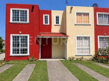 Casa · 66m² · 2 Recámaras · 1 Estacionamiento · Casa en Venta en Villas Tulipanes, Acapulco, Guerrero