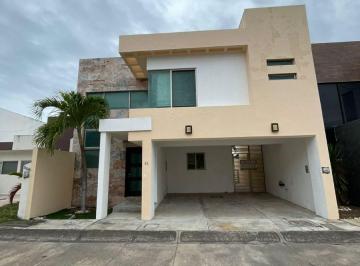 Casa de 3 habitaciones, Medellín · Casa en Venta en Fracc Las Palmas