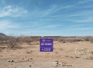 Terreno / Lote · 885m² · Terreno Quintas Carolinas