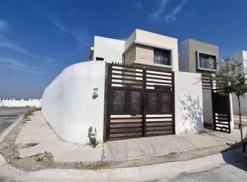 Casa de 2 habitaciones, García · Casa Amueblada en Renta en Colonia Vista Bella, García