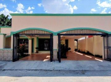 2b1768a061af7d23d027ab0dc0d013c92a255ba14edf3e37604b6449145e239d · Casa en Venta en Colonia Campestre 4 Recámaras