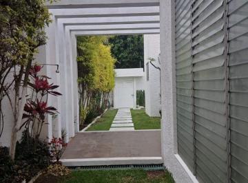 Casa de 3 habitaciones, Cuernavaca · Venta de Casa Sola en Jardines de Cuernavaca