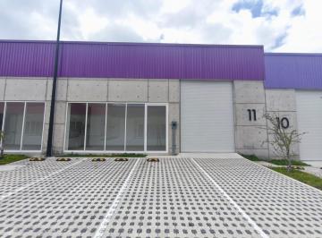 Bodega comercial · 218m² · 2 Estacionamientos · Bodega en Renta en El Conín | Querétaro